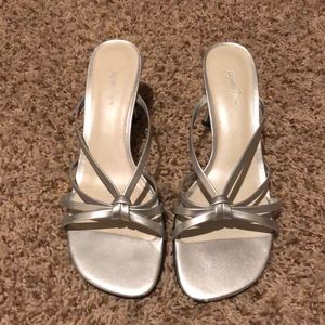 Gently Worn Silver Sandals. 8M